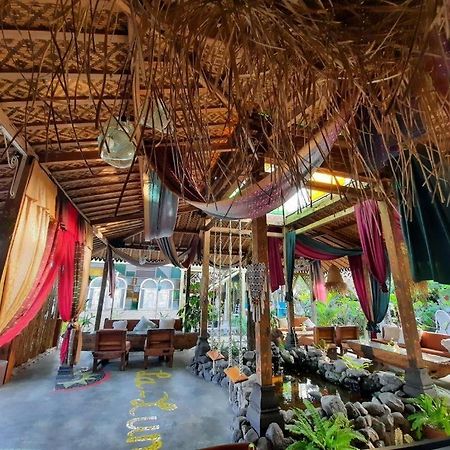 La Luna Resort Yogyakarta Sleman  Buitenkant foto