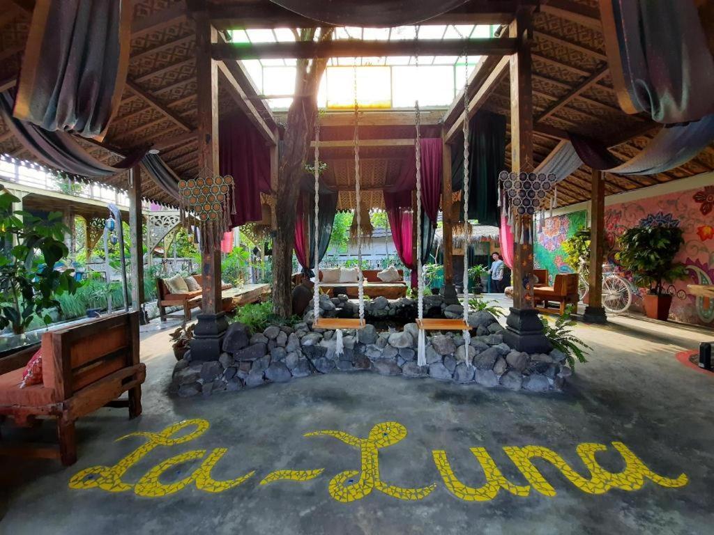 La Luna Resort Yogyakarta Sleman  Buitenkant foto